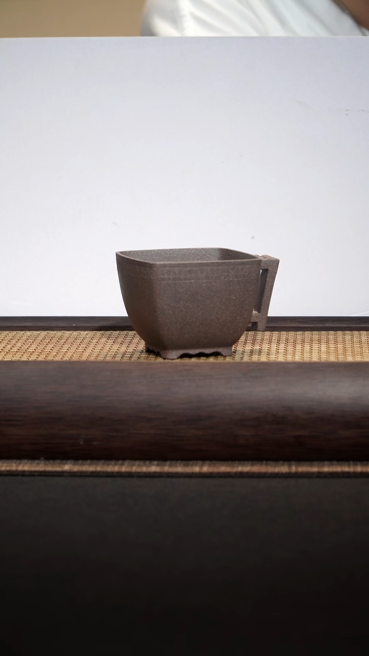 紫砂福利款首面柄方杯100毫升