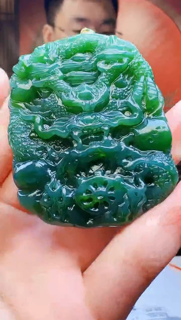 定制和田玉玉雕臻品馆天然和田玉（拍一发一）