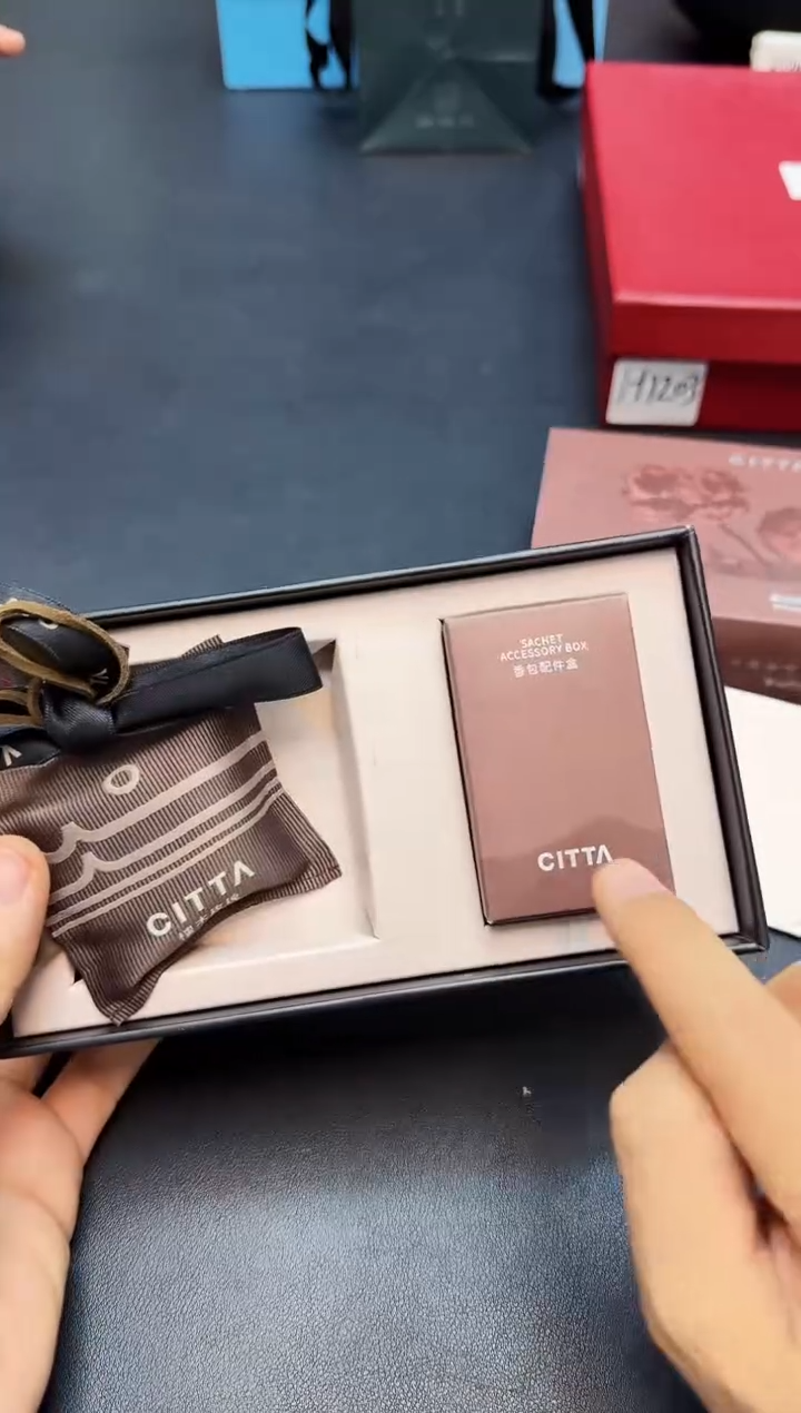 【闪购商品】瓷片全新正品一件不留@@WE281