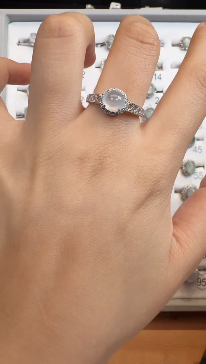 银S925镶嵌戒指翡翠925银镶A货翡翠戒指251