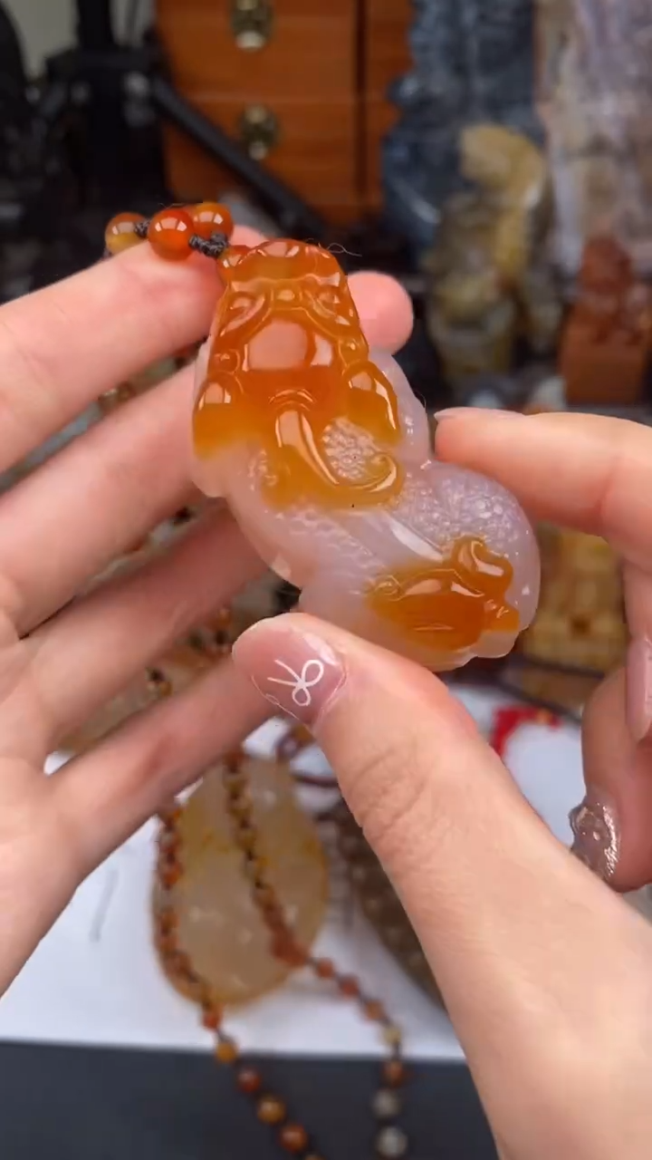 玛瑙/玉髓未镶嵌颈饰AA