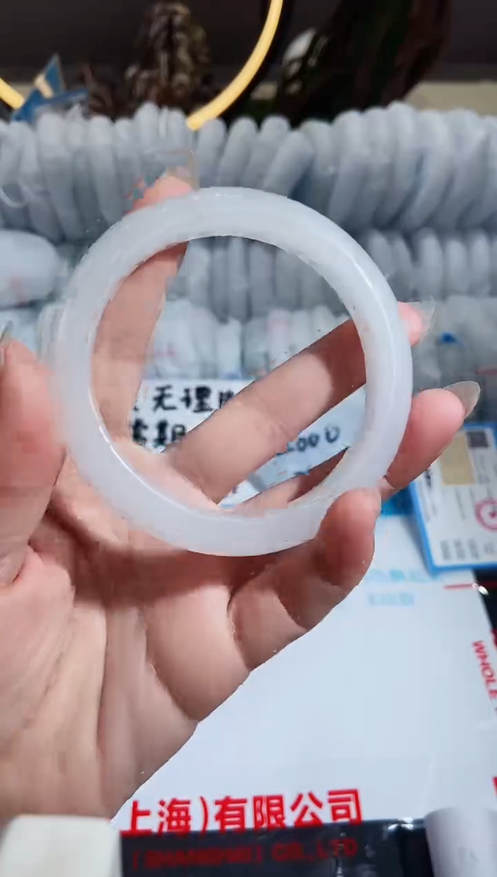 【闪购商品】石英质玉手镯未镶嵌26-61