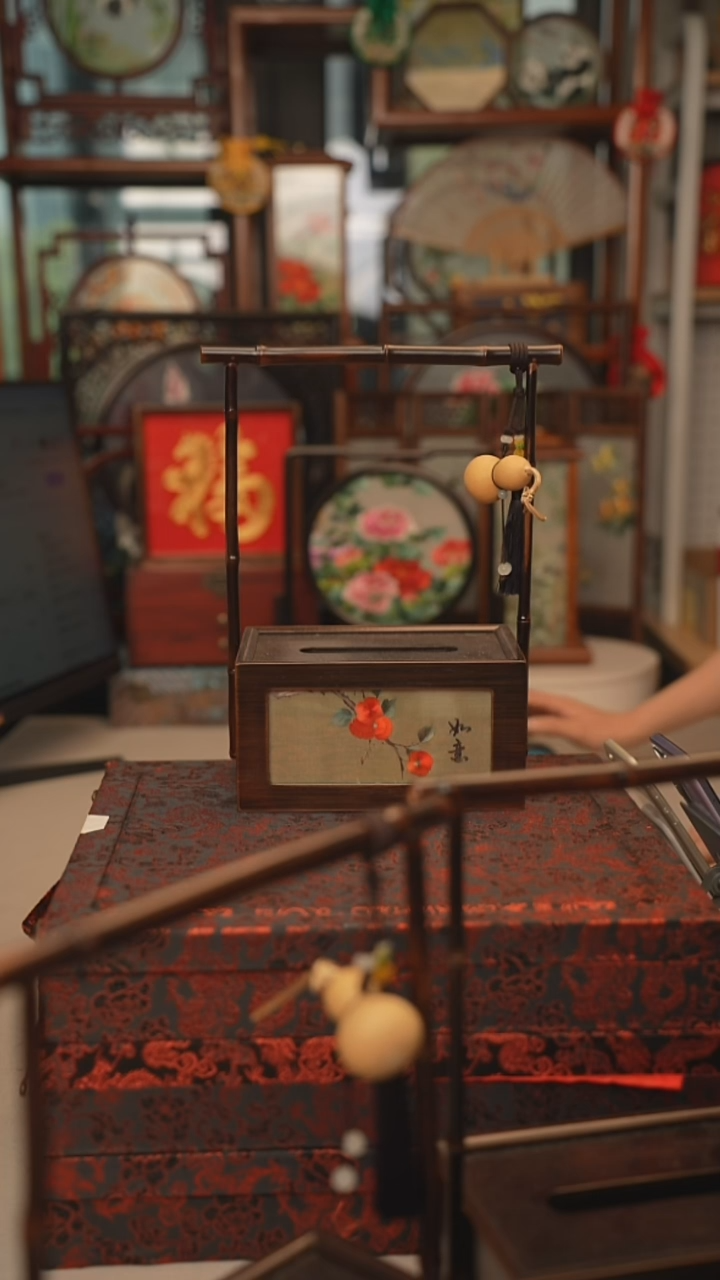 扇子纸巾盒 紫竹手柄 宽度18CM 高度30CM