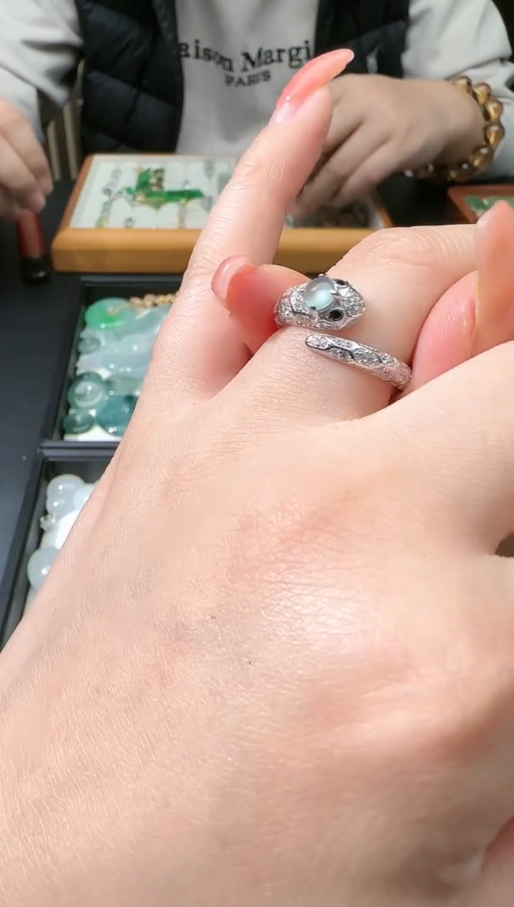 【闪购商品】翡翠颈饰银S925镶嵌TZG0121035