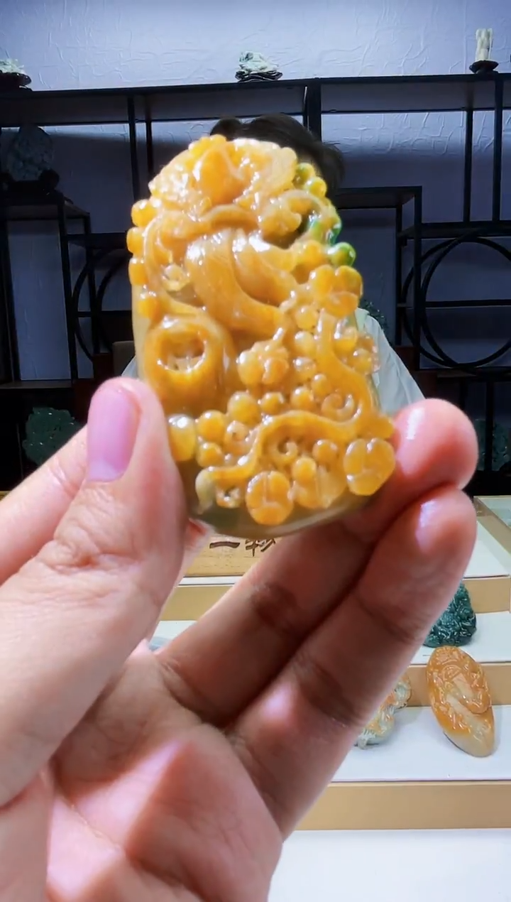 【闪购商品】定制翡翠未镶嵌毛货01140160