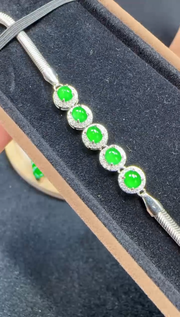 未镶嵌定制翡翠翡翠手链4