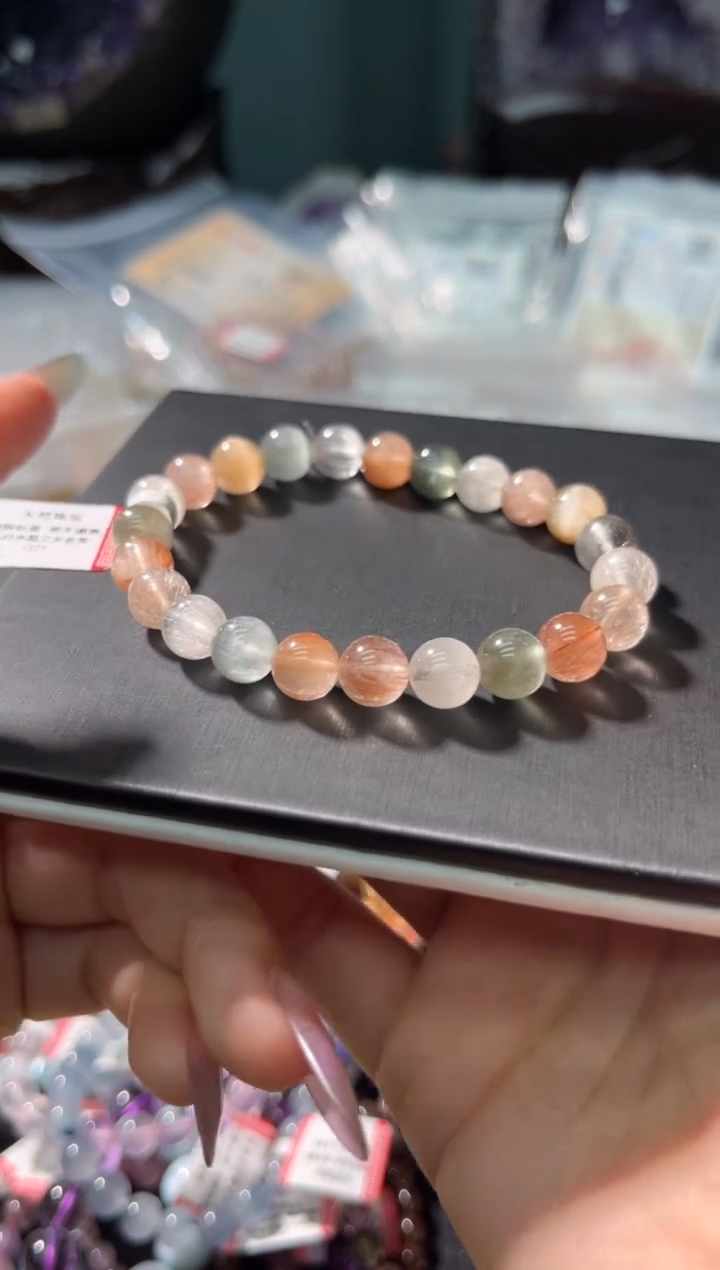 【闪购商品】水晶`未镶嵌53多样性发其一/8+