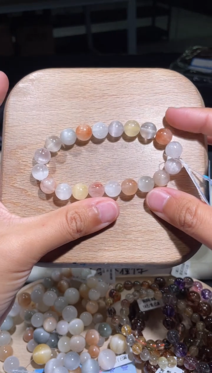 【闪购商品】水晶手链未镶嵌54号多样性发货一P 9+