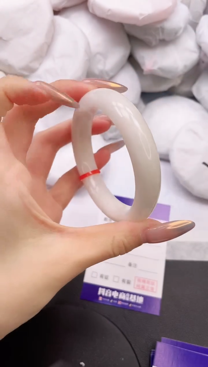 【闪购商品】和田玉手镯未镶嵌3K140-58