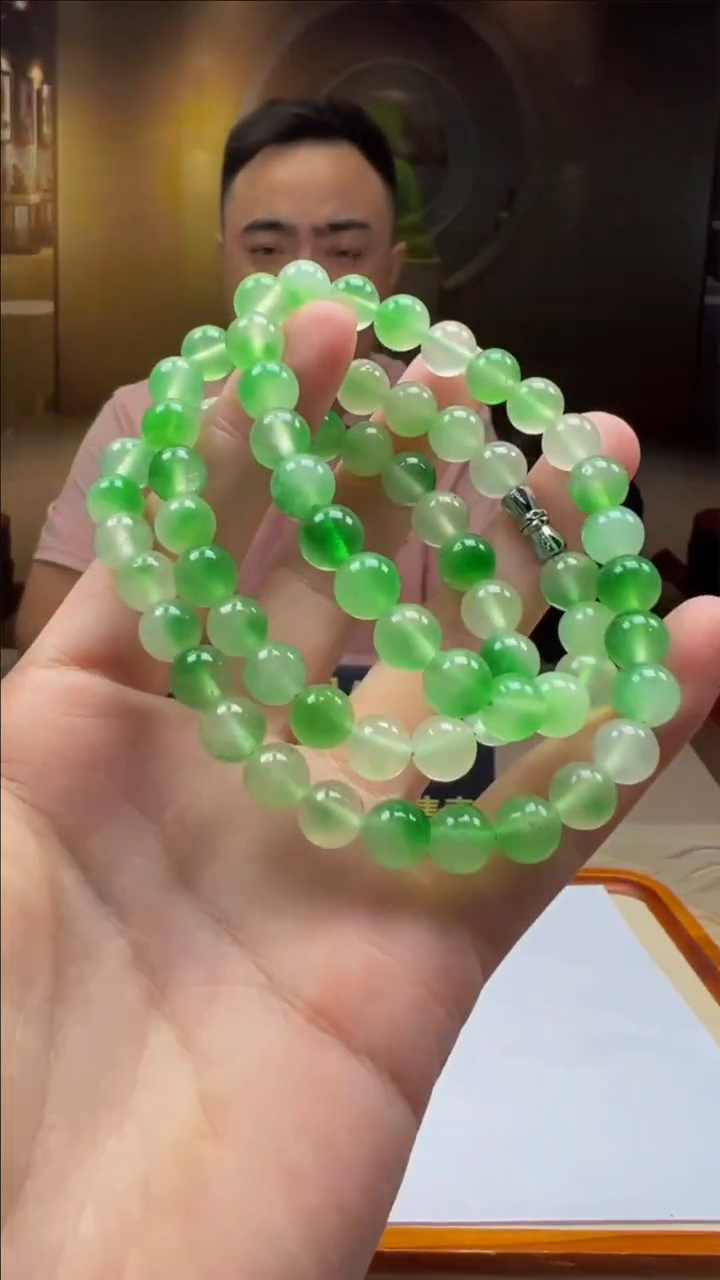 翡翠未镶嵌颈饰QY2025-8-7-13