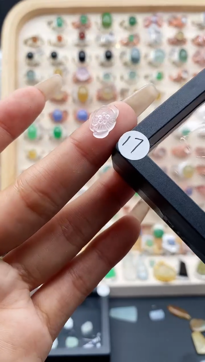 【闪购商品】翡翠戒指未镶嵌缅甸翡翠A货裸石未镶嵌