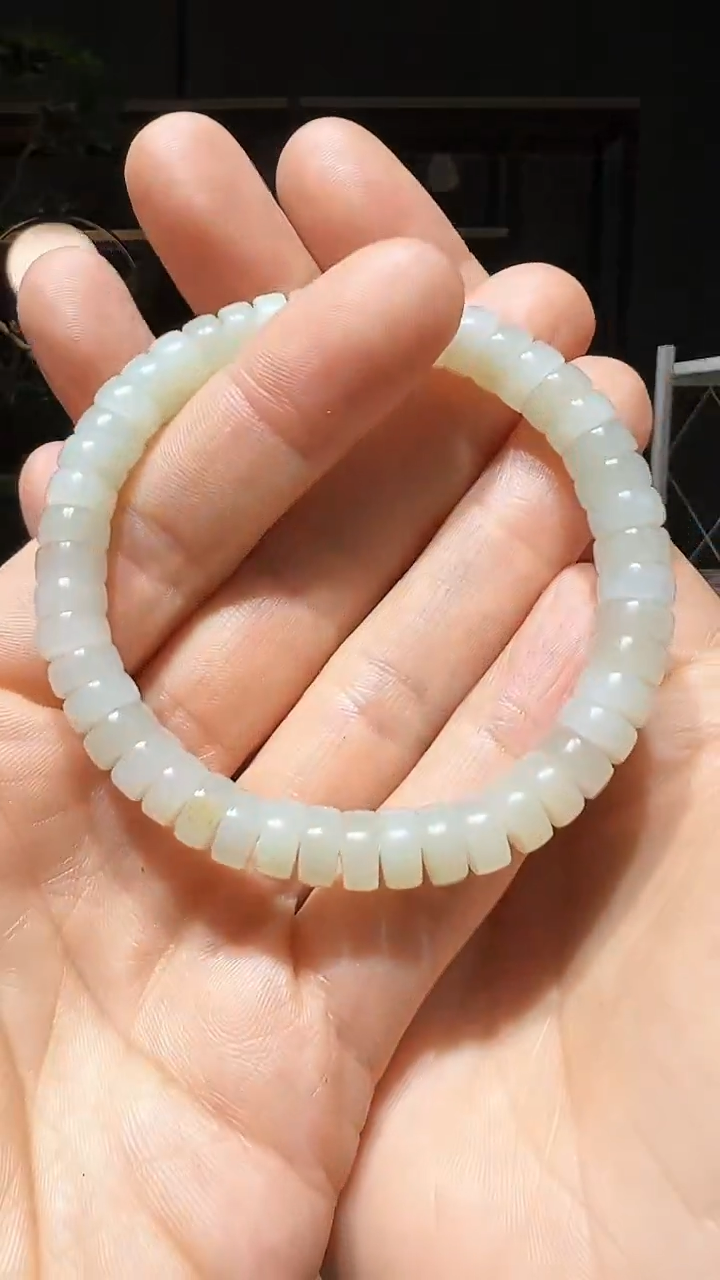 【闪购商品】和田玉手串未镶嵌7+药片