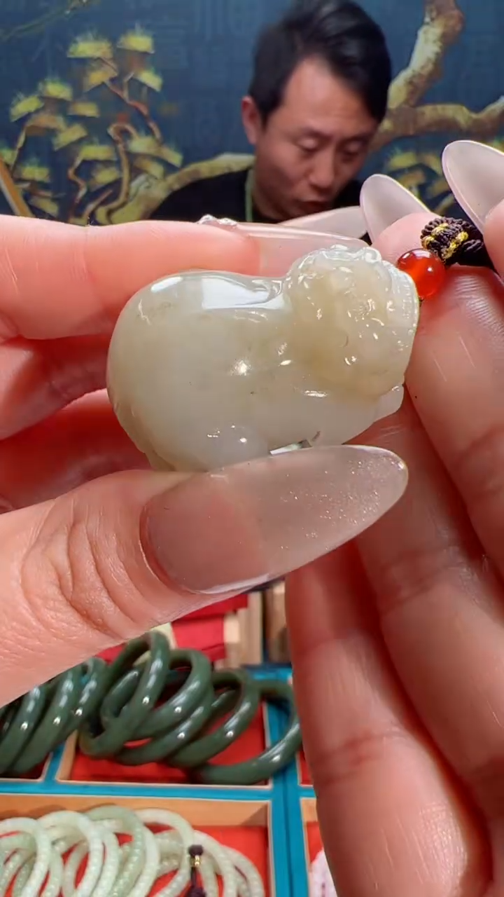 【闪购商品】和田玉吊坠未镶嵌1