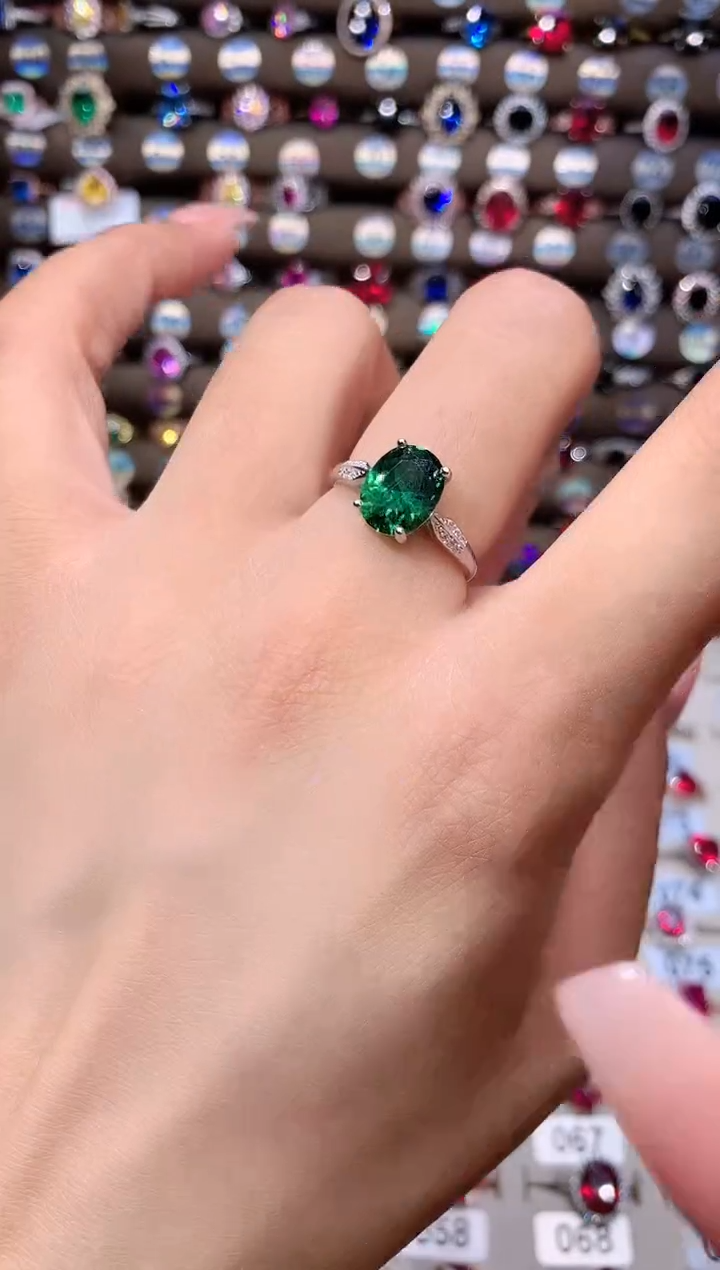 戒指透辉石银S925镶嵌810白