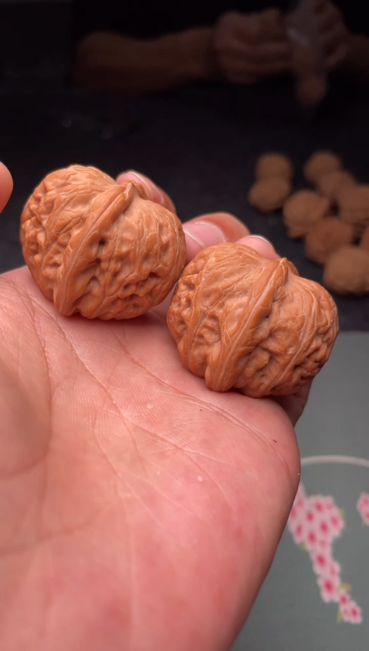 把件文玩核桃a299   元宝   37尺 小水尖