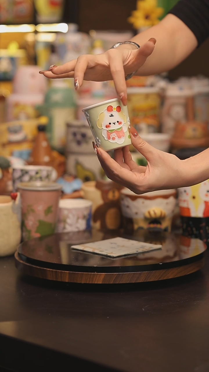 景德镇釉下彩绘设计师款式陶瓷