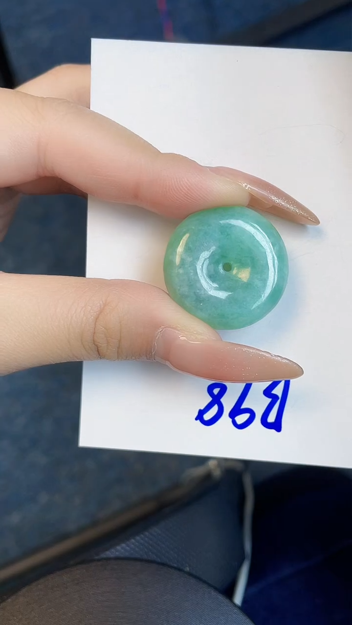 【闪购商品】翡翠颈饰未镶嵌00000000
