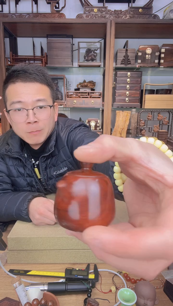 【闪购商品】乌木类书架880小叶紫檀把把壶