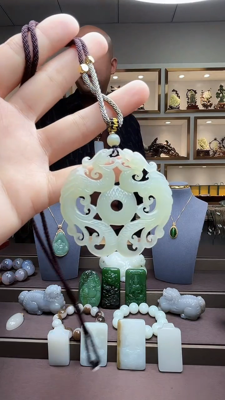 【闪购商品】和田玉挂件未镶嵌苏