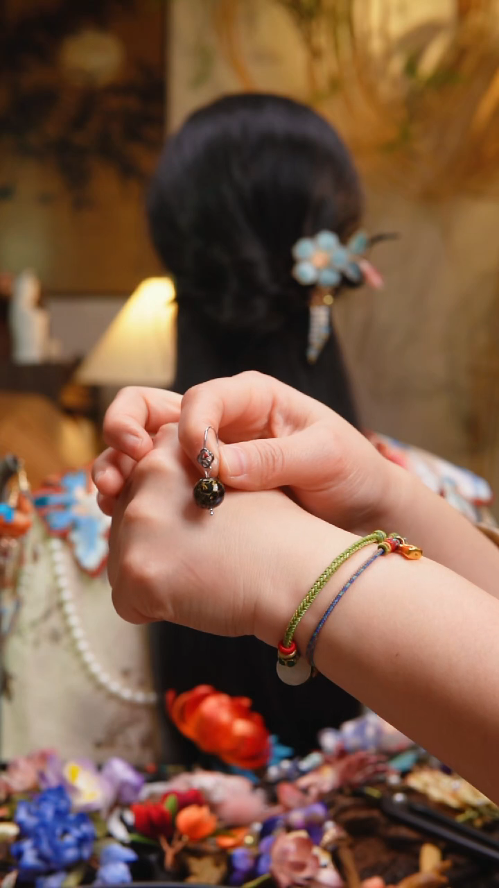 木原创设计定制大漆耳环AA6