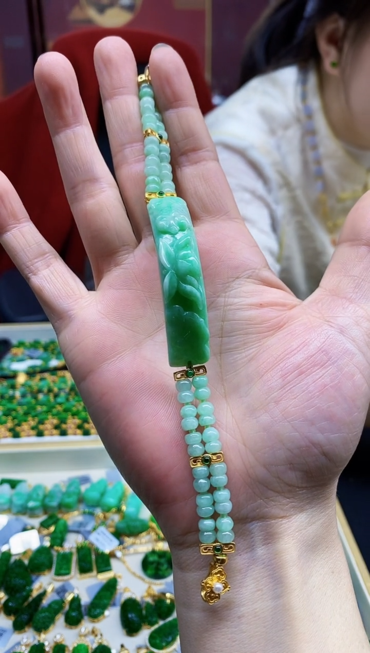 颈饰未镶嵌翡翠翡翠手串