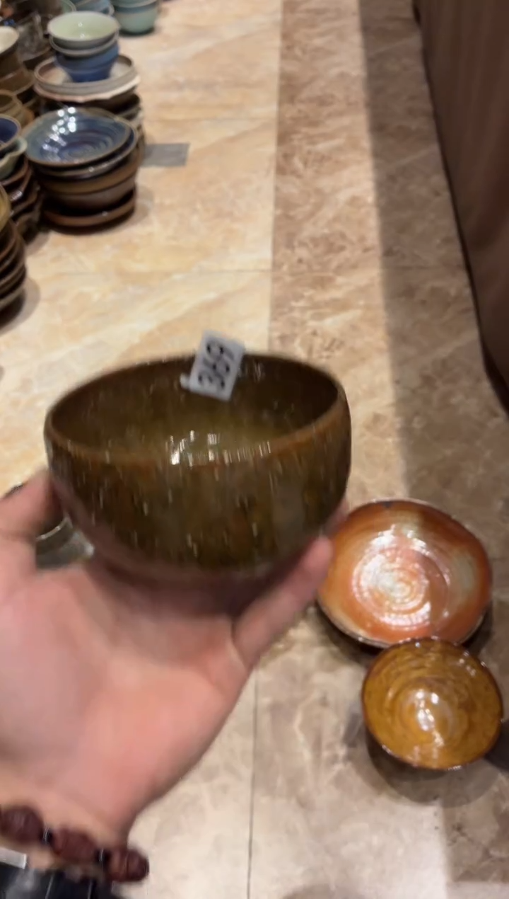 瓷片摩*D169陶泥红棕手工钵碗1个