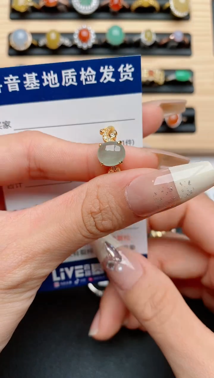 【闪购商品】翡翠戒指银S925镶嵌.......