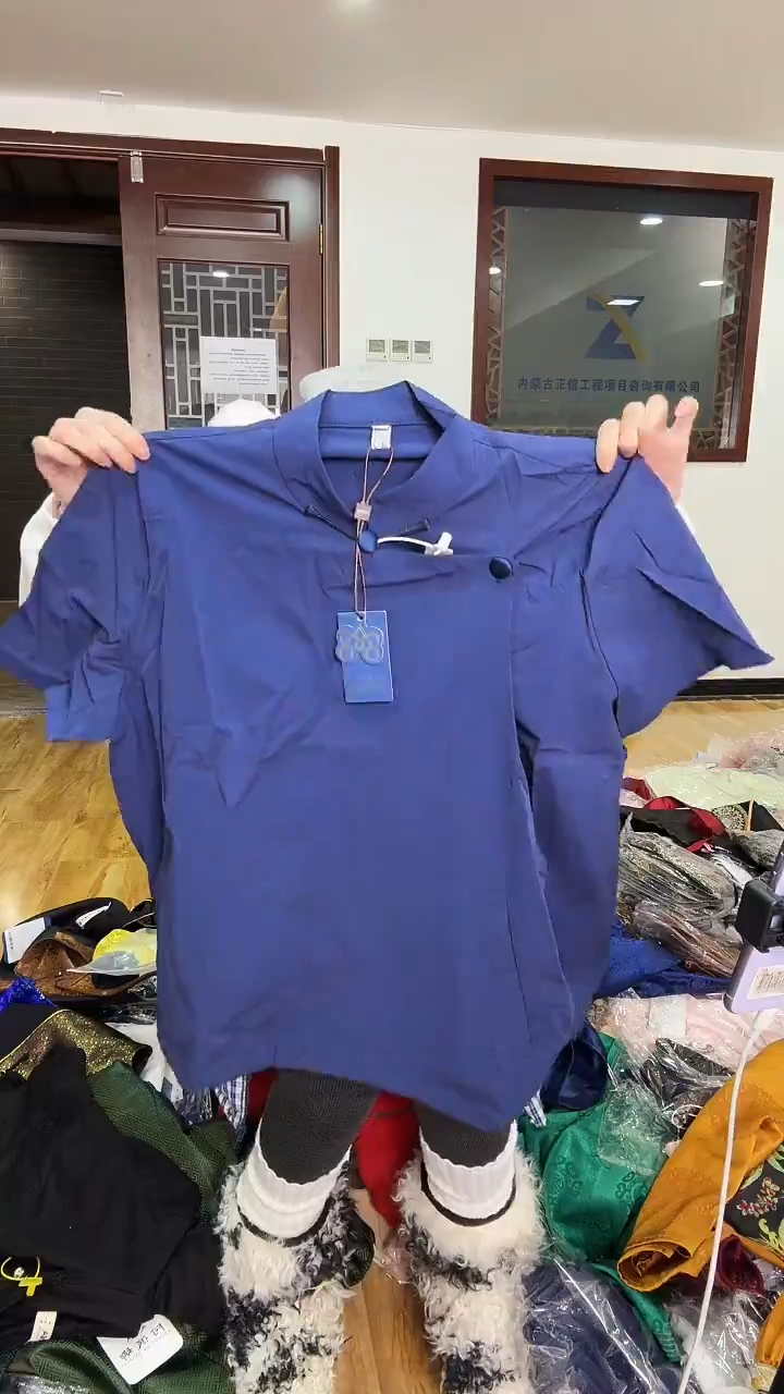 XL码     120-130斤  半袖