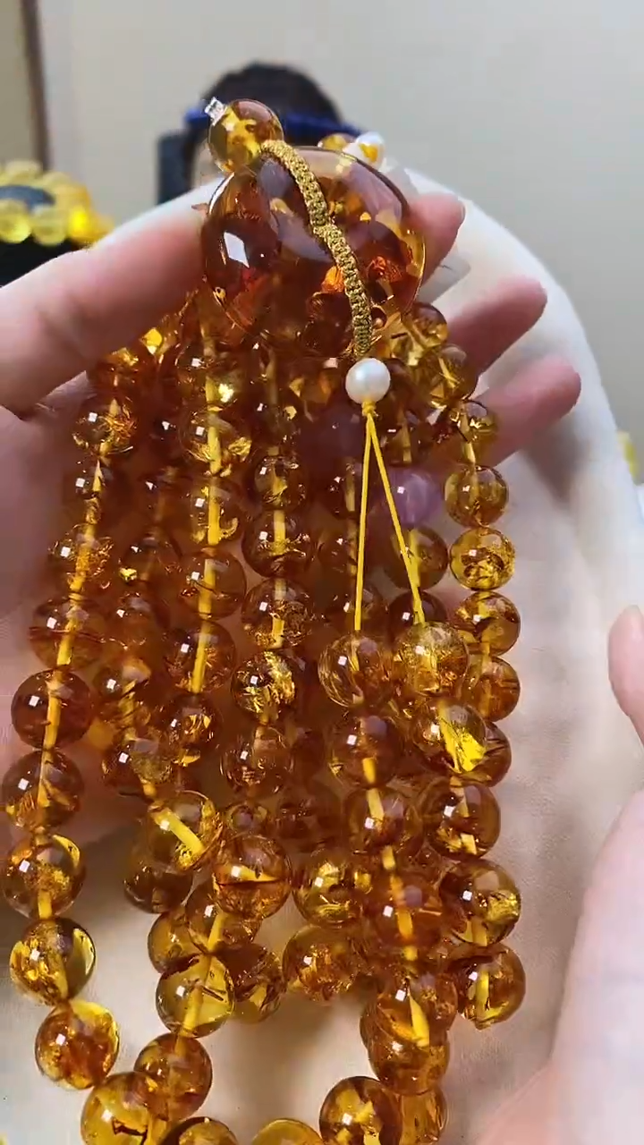 琥珀颈饰未镶嵌项链