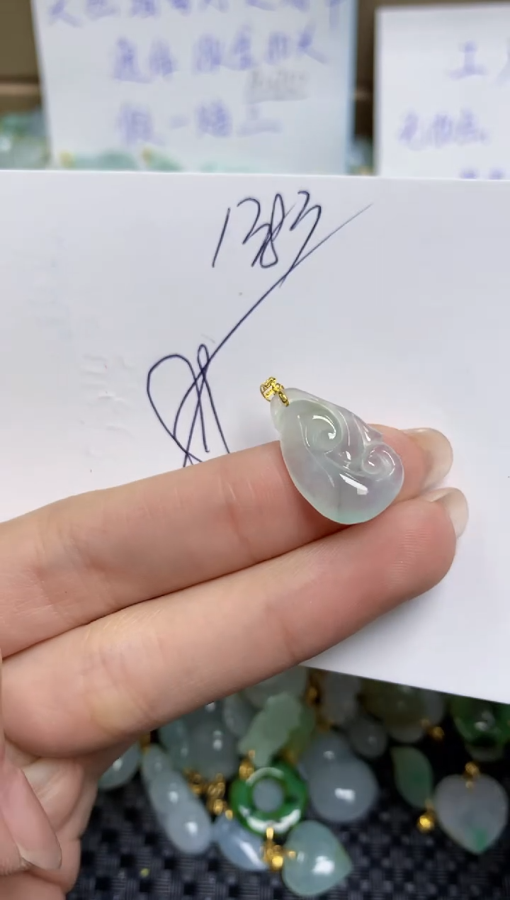 【闪购商品】翡翠颈饰18K金镶嵌天然缅甸A货翡翠