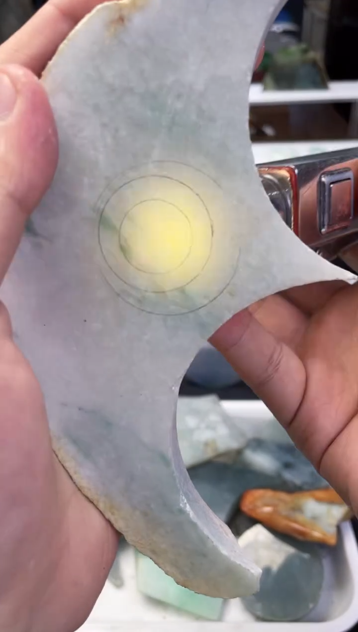 【闪购商品】翡翠把件未镶嵌N A675翡翠边角料