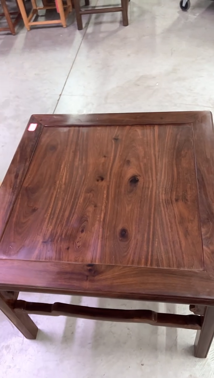 逍*人YD18M56-170002-卷云纹方杌