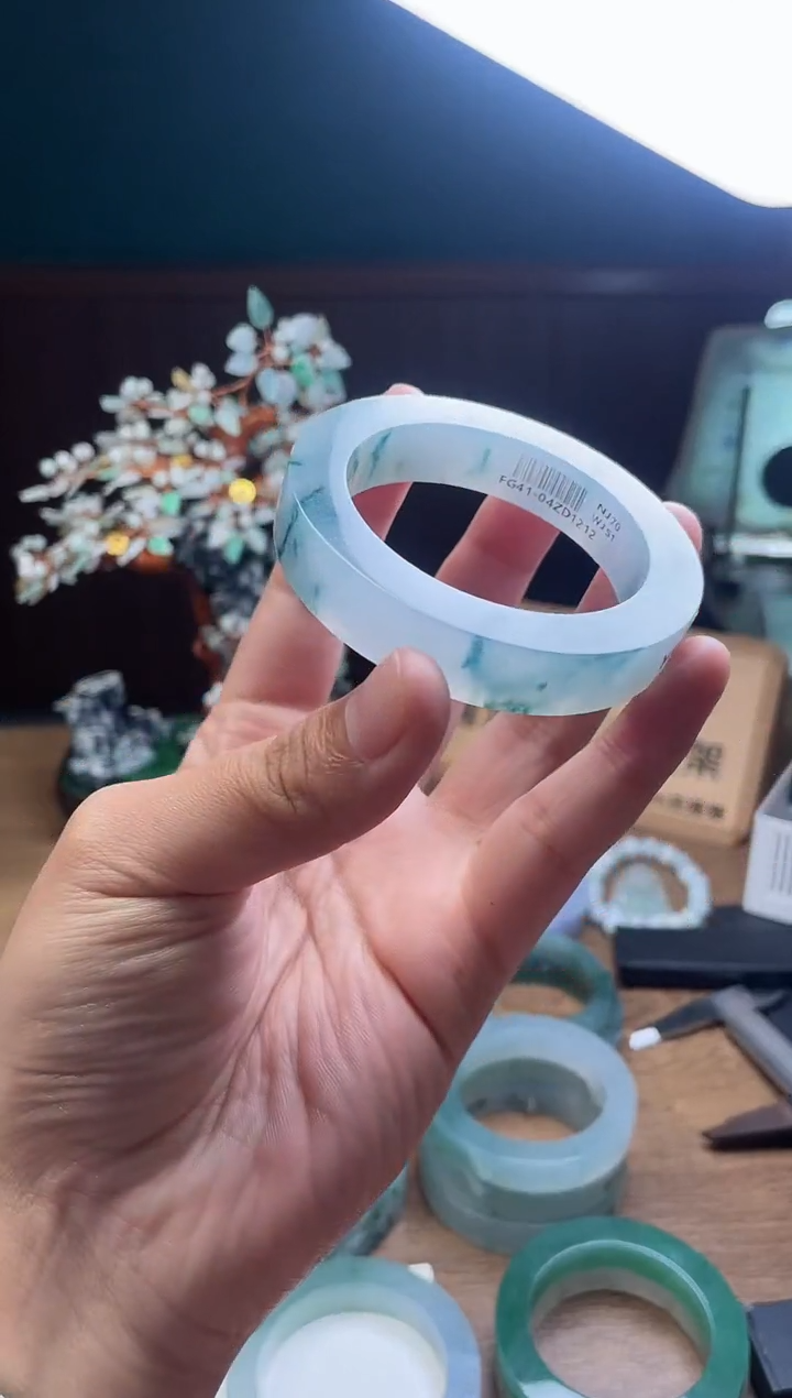 【闪购商品】定制翡翠手镯未镶嵌定制