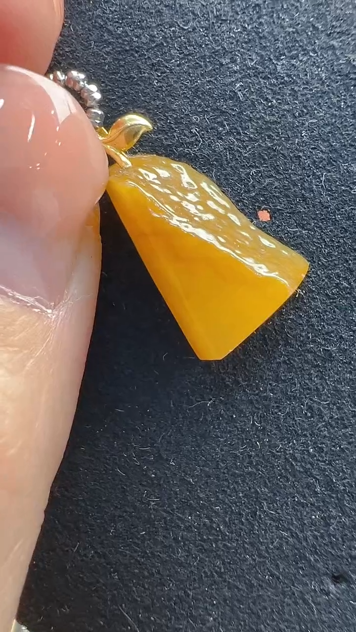 【闪购商品】翡翠吊坠(不含链)18K金镶嵌多样性发货拍一发一