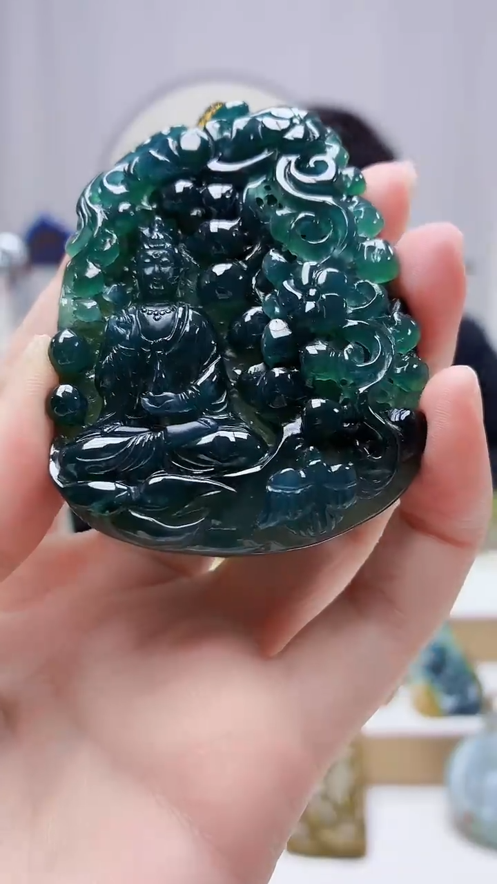 未镶嵌定制翡翠5060zm-毛货挂件观音190
