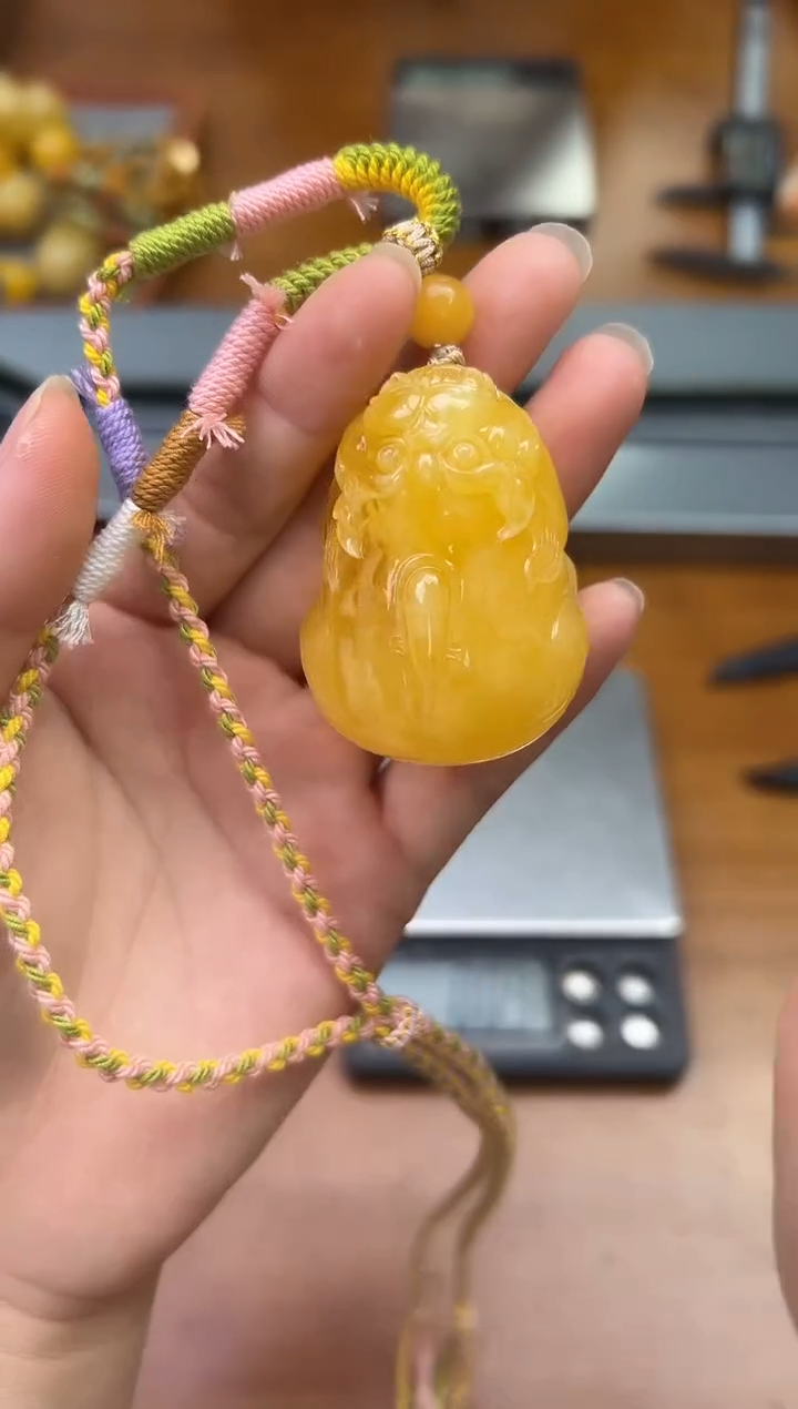 裸石琥珀未镶嵌M****y蜜蜡吊坠