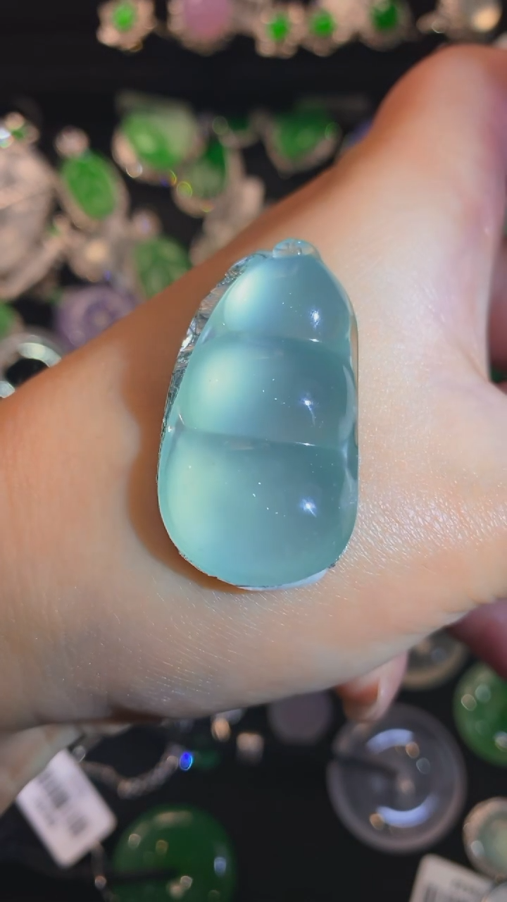 【闪购商品】翡翠颈饰未镶嵌豆子