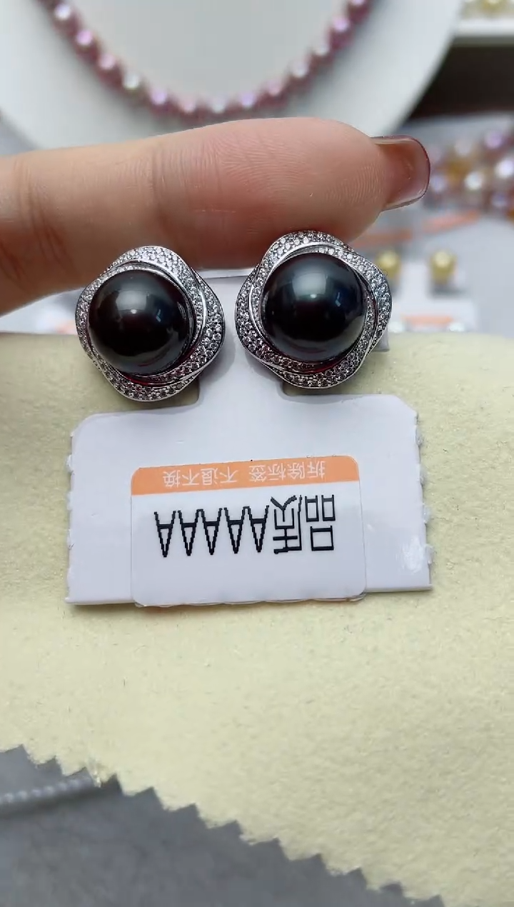 【闪购商品】海水珍珠耳饰银S925镶嵌W81