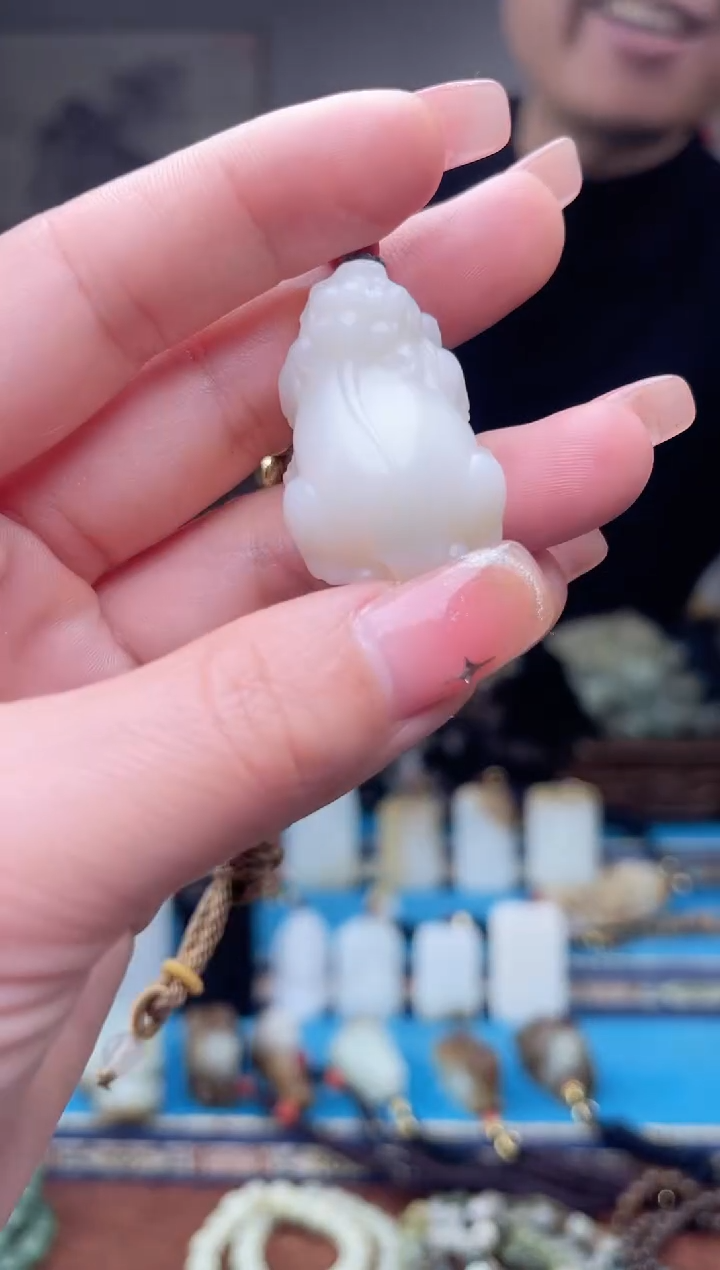 和田玉未镶嵌挂件1