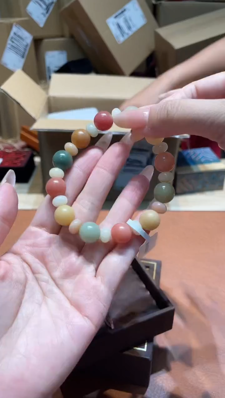 手串仓库撤柜闪购链接（多样性发其一）￥