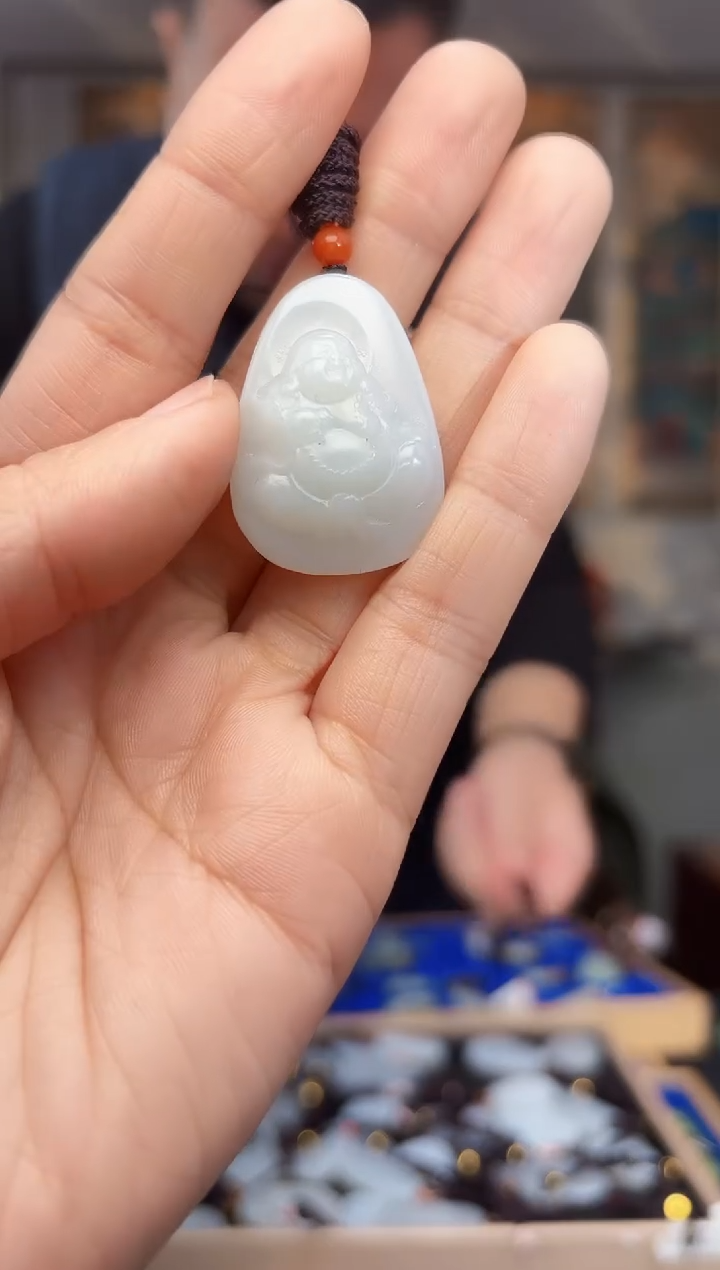 【闪购商品】和田玉颈饰未镶嵌拍一发一