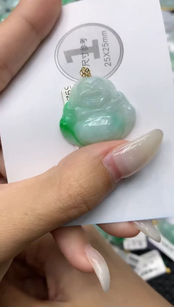 颈饰18K金镶嵌翡翠11111111111