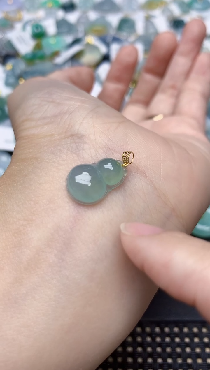 颈饰18K金镶嵌翡翠天然缅甸A货翡翠q1