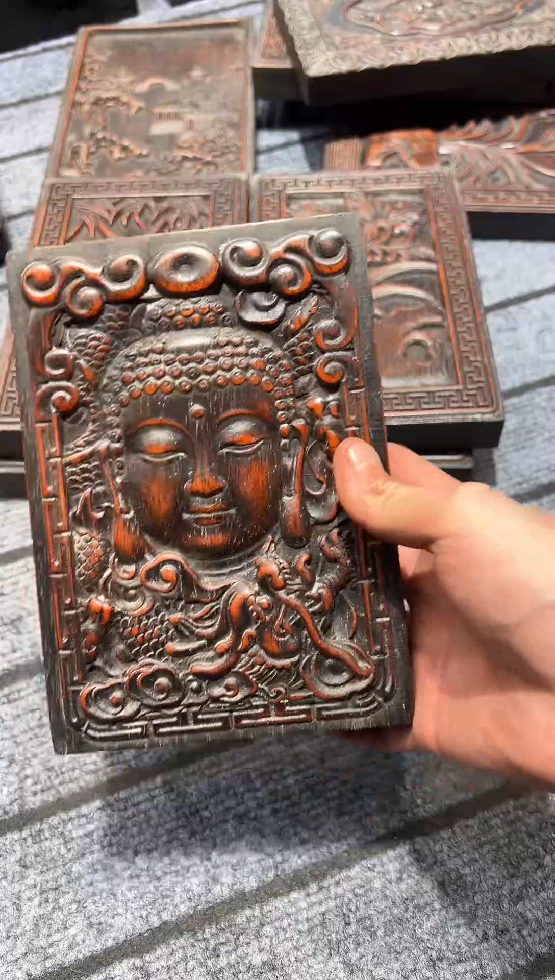 木国***师紫檀雕刻一物一拍