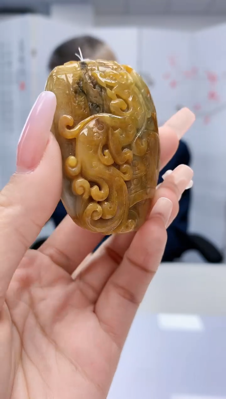 【闪购商品】定制翡翠未镶嵌1502lr-毛货挂件77