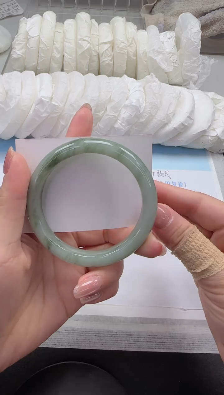 石英质玉手镯未镶嵌94-58.2