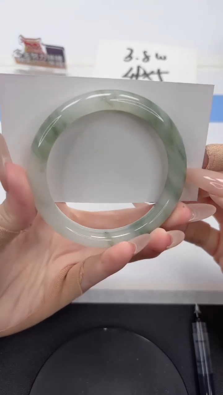 【闪购商品】石英质玉手镯未镶嵌A473-61