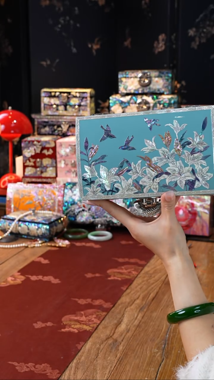 【闪购商品】瓷片螺钿工艺香椿木首饰盒