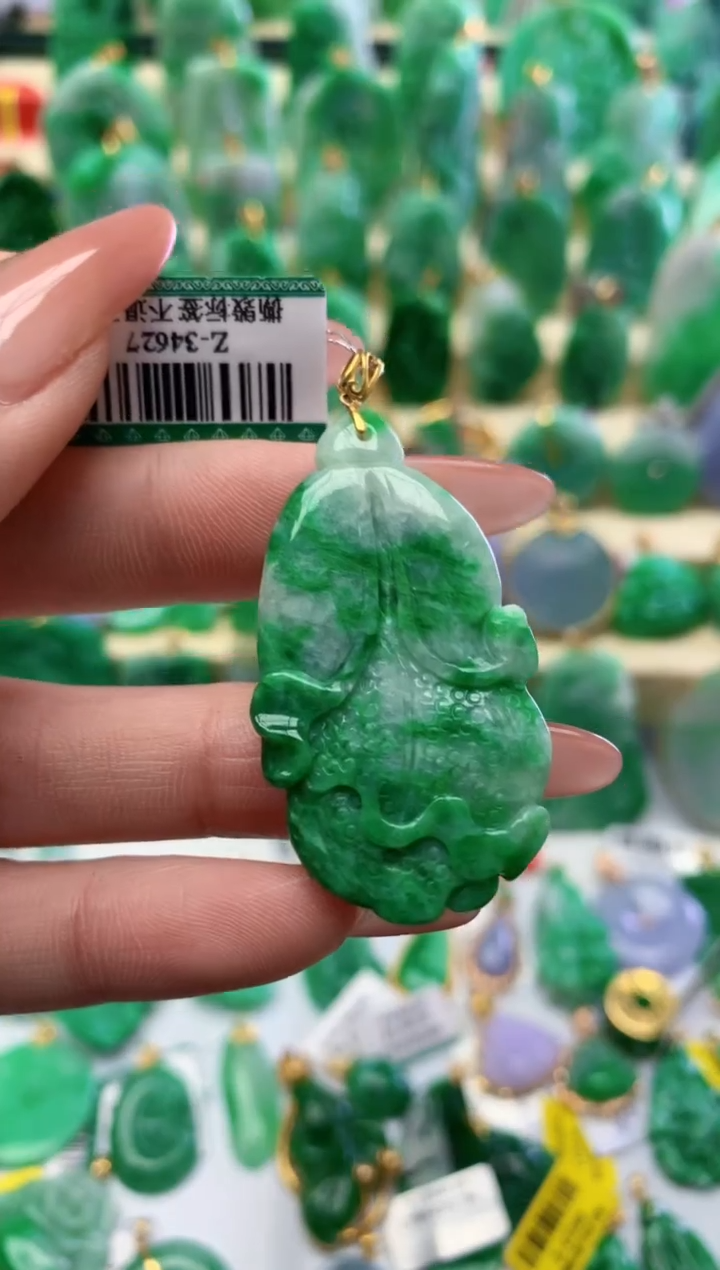 【闪购商品】翡翠颈饰18K金镶嵌挂件