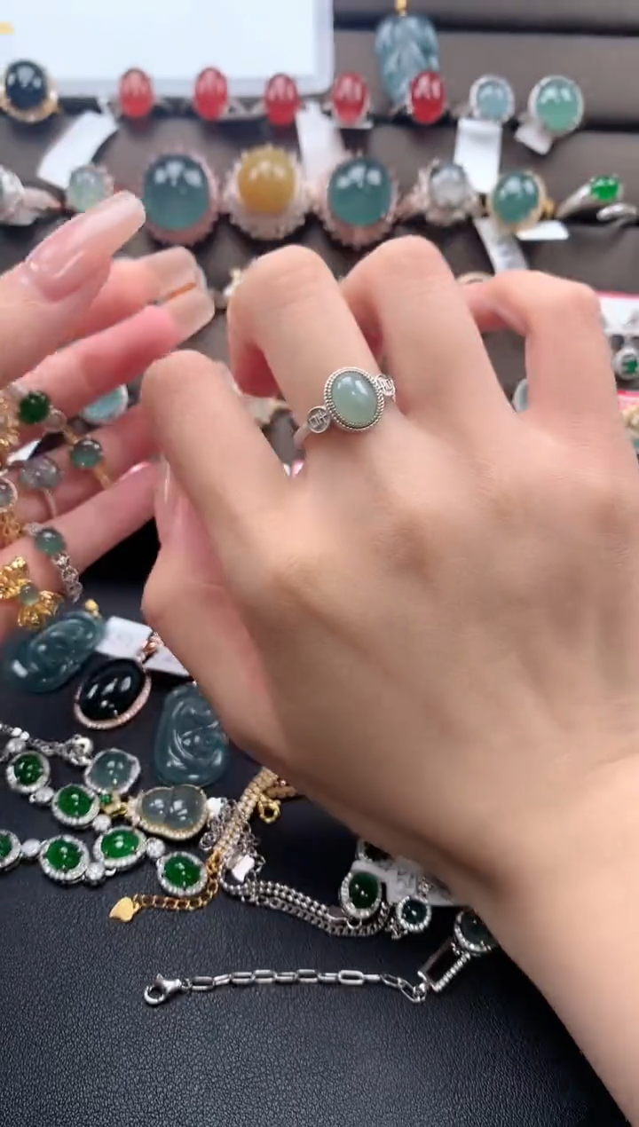 【闪购商品】翡翠戒指银S925镶嵌32132131